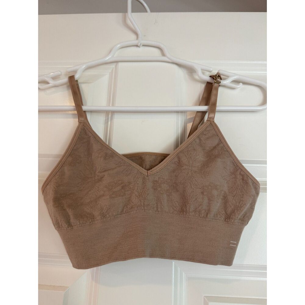 Women's BRANWYN Essential Bralette in warm nude, Size M